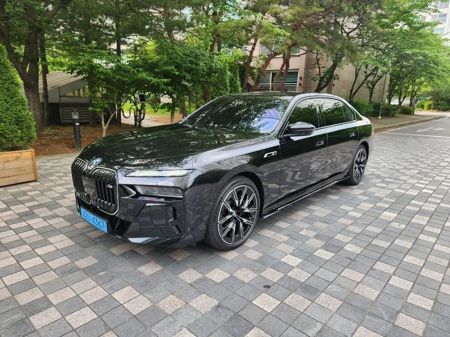 BMW i7 2024 из KR, фото 6