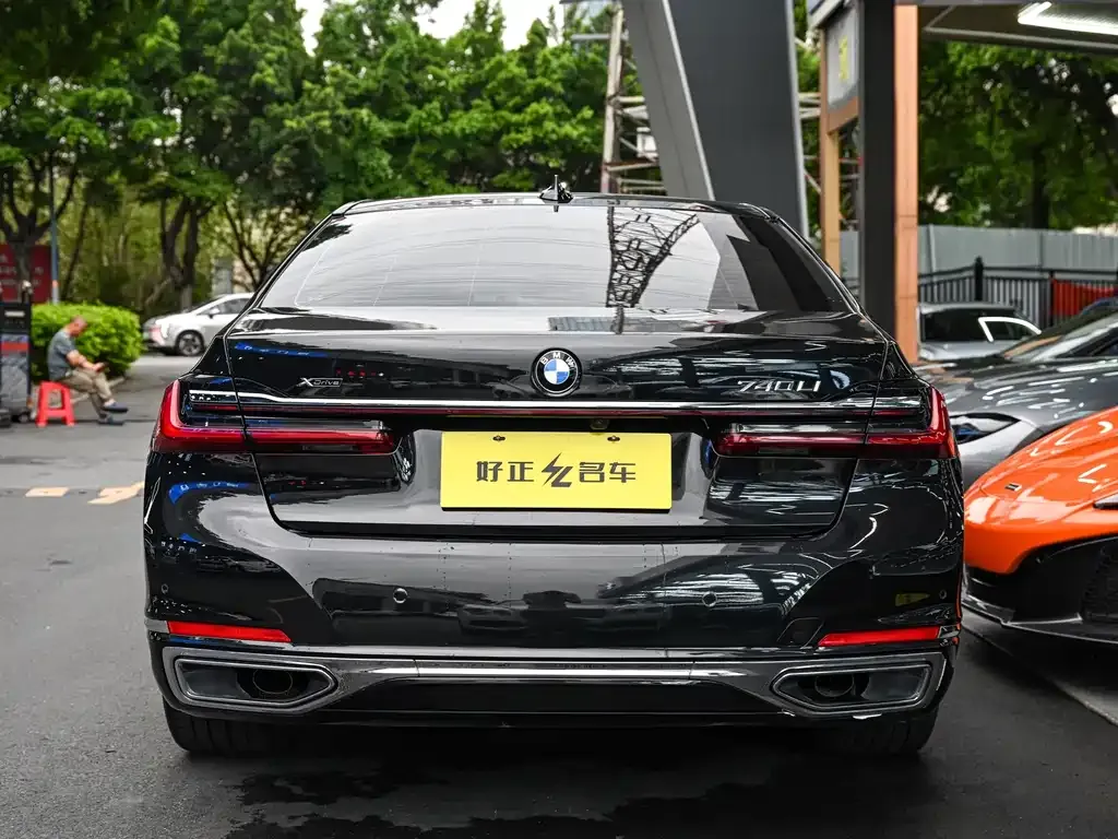 BMW 7 Series 2022 из CN, фото 6