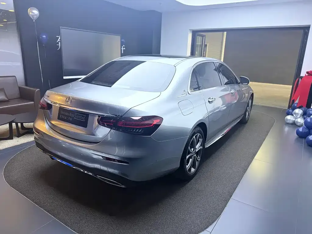 Mercedes-Benz E-Class 2022 из CN, фото 7