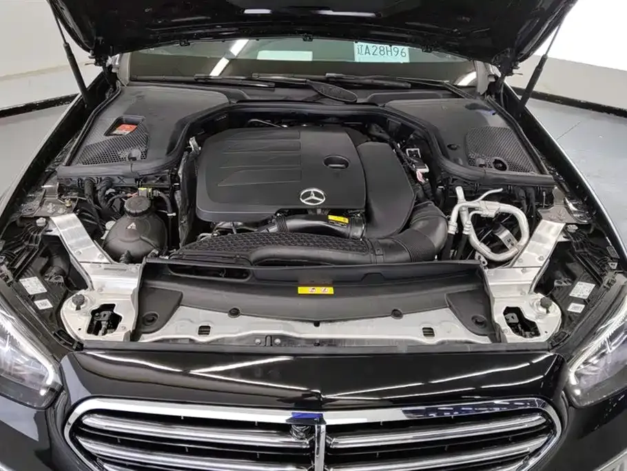 Mercedes-Benz E-Class 2023 из CN, фото 5