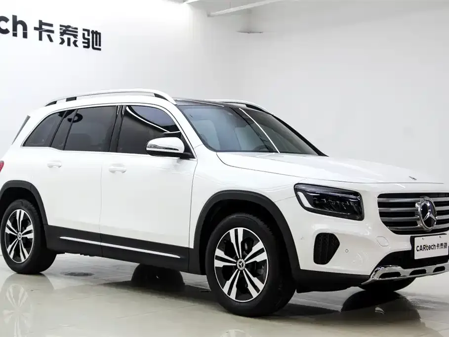 Mercedes-Benz GLB — фото 2