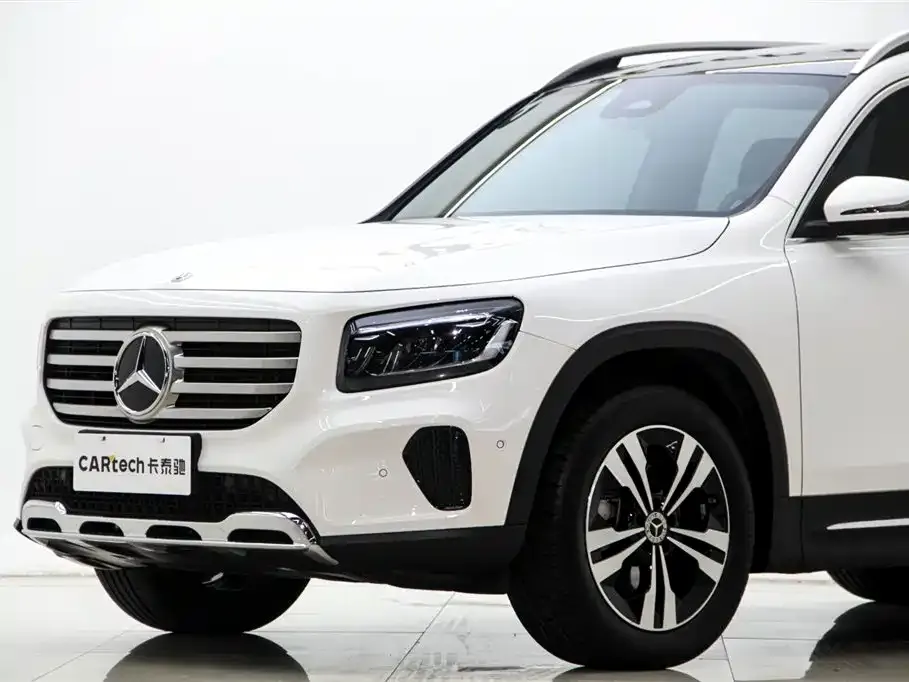 Mercedes-Benz GLB — фото 3