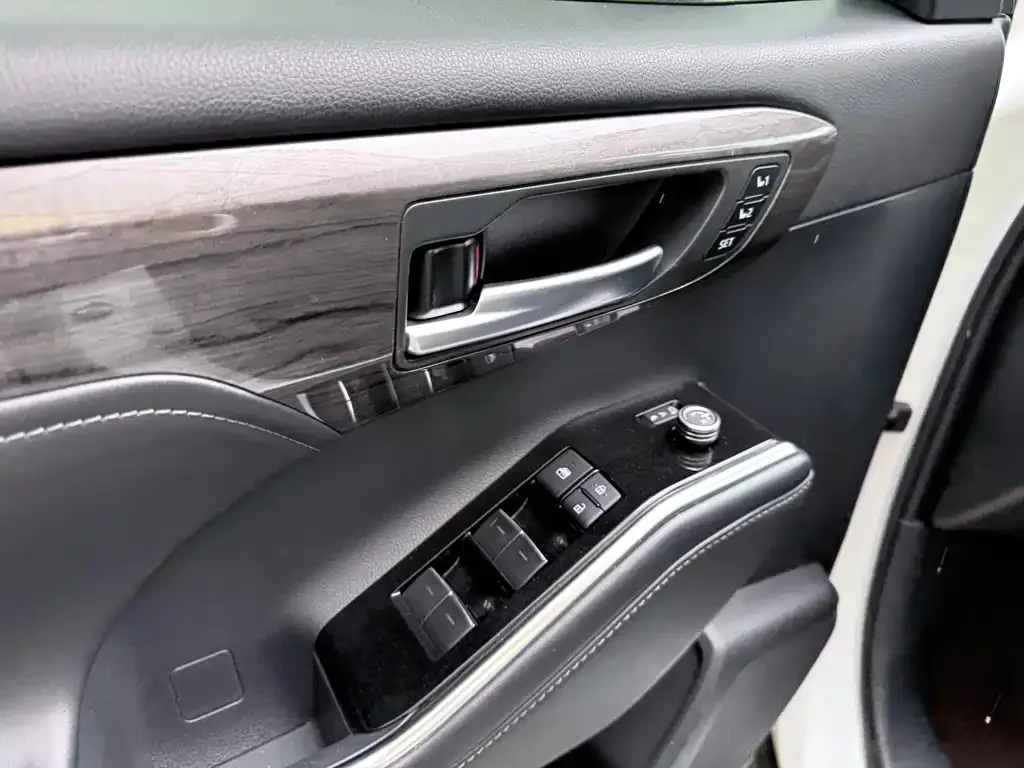 Toyota Highlander 2021 из CN, фото 9