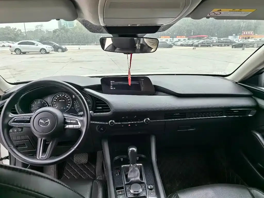 Mazda 3 Axela 2021 из CN, фото 6