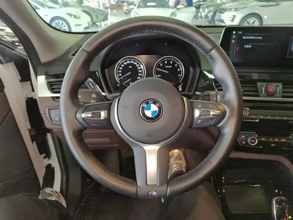 BMW X2 — фото 6