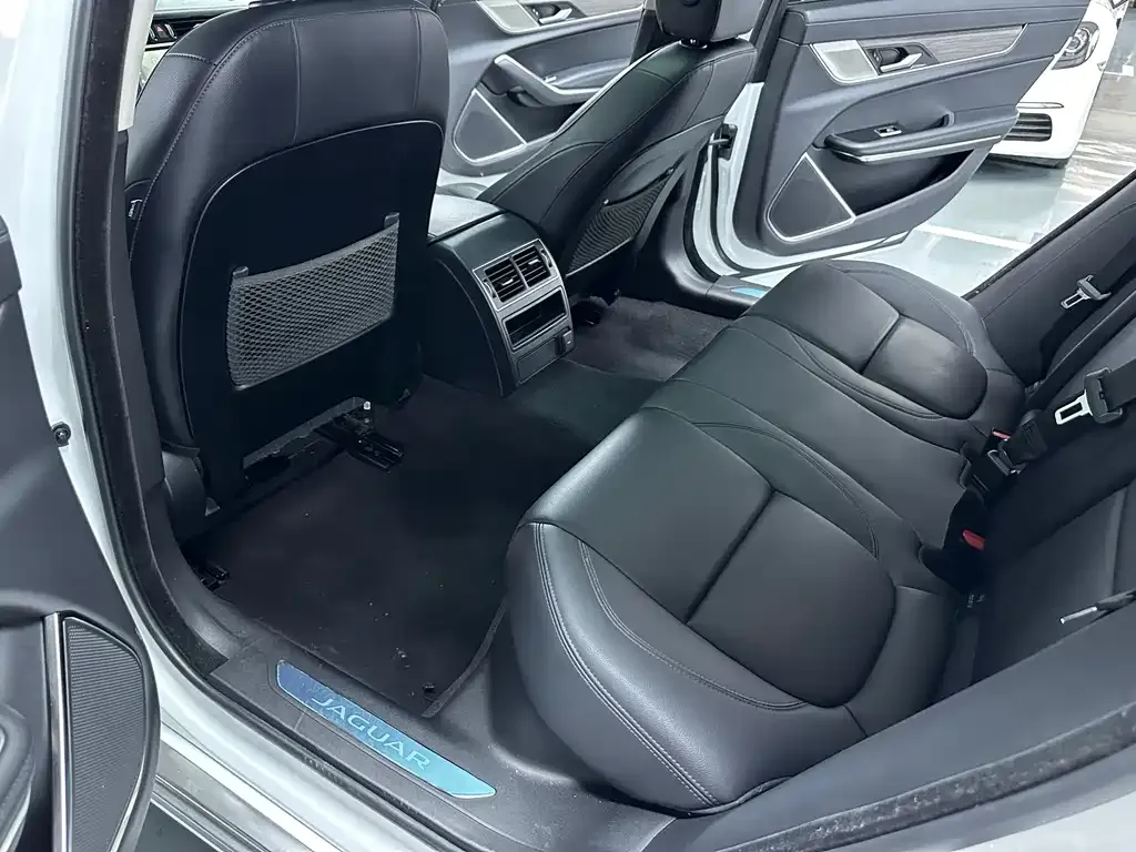 Jaguar XFL 2021 из CN, фото 6