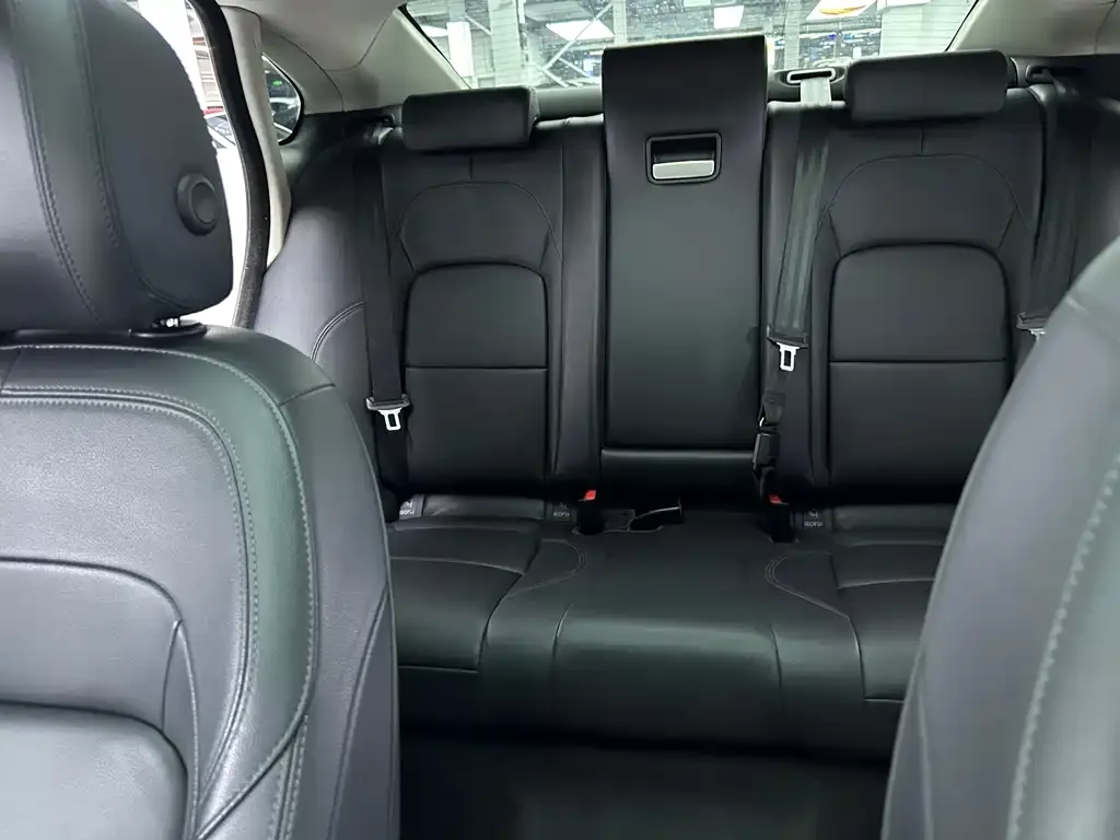 Jaguar XFL 2021 из CN, фото 10