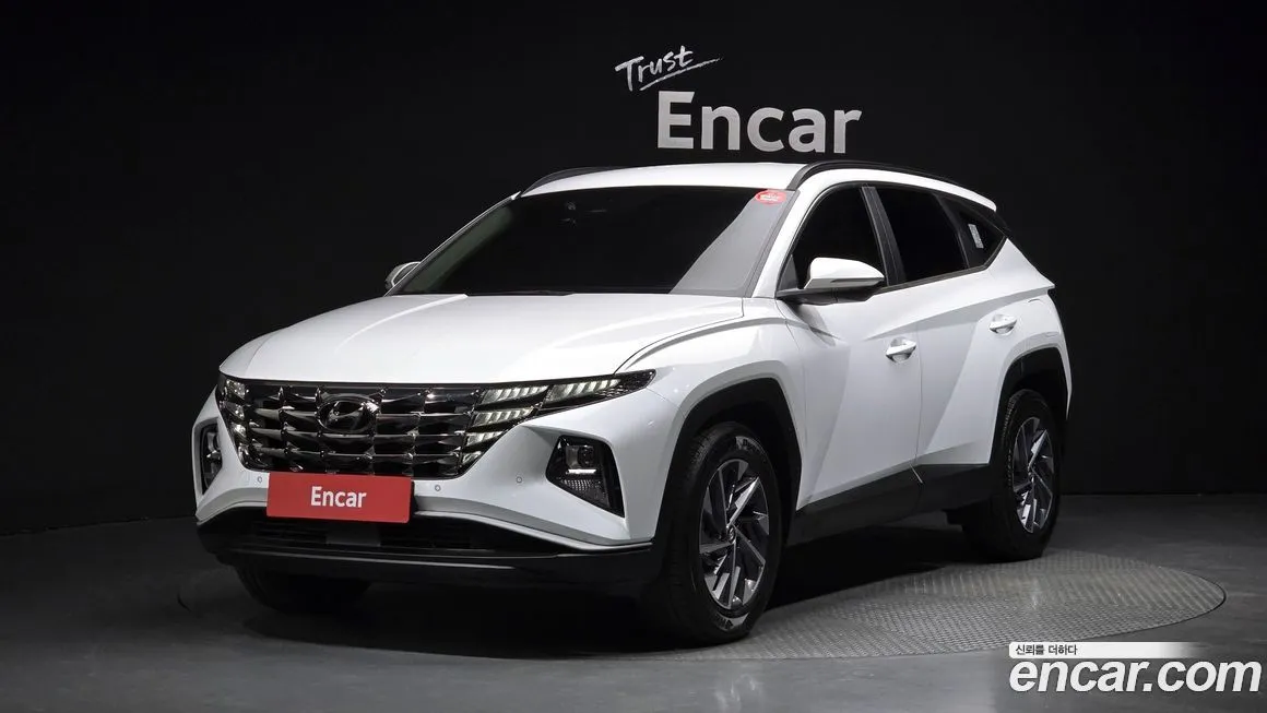 Hyundai Tucson Premium 2WD 1