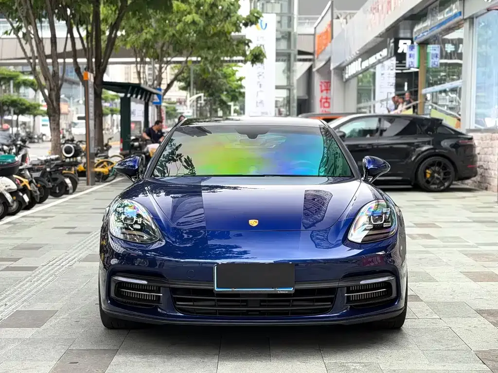 Porsche Panamera — фото 10