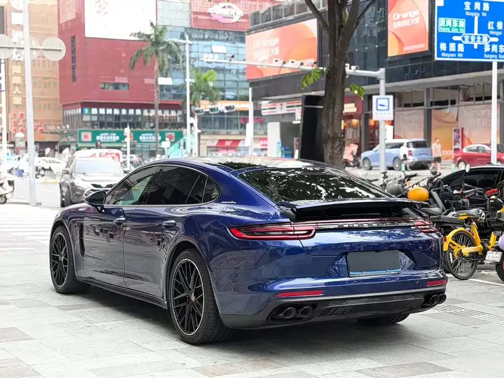 Porsche Panamera — фото 5