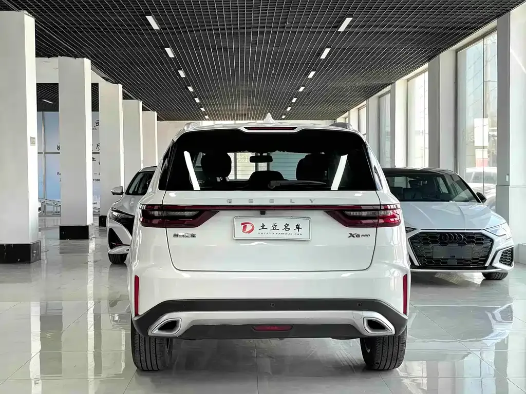 Geely Vision X6 — фото 7