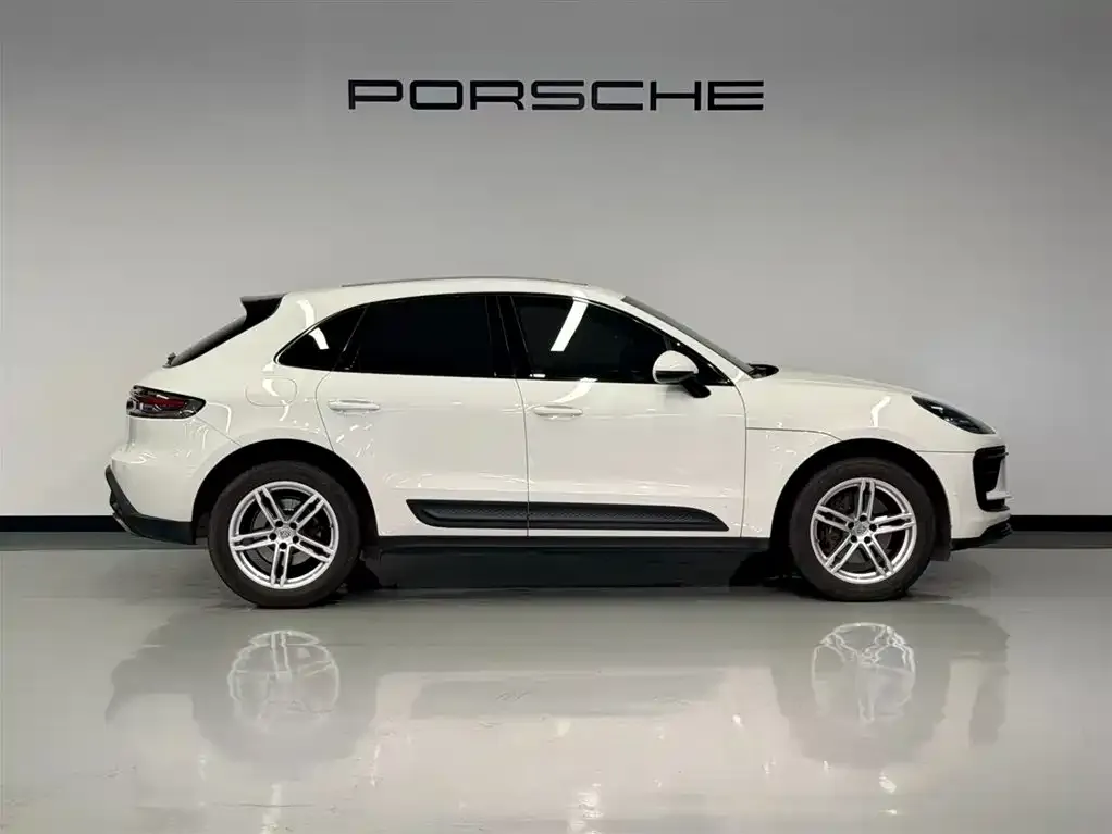 Porsche Macan — фото 5