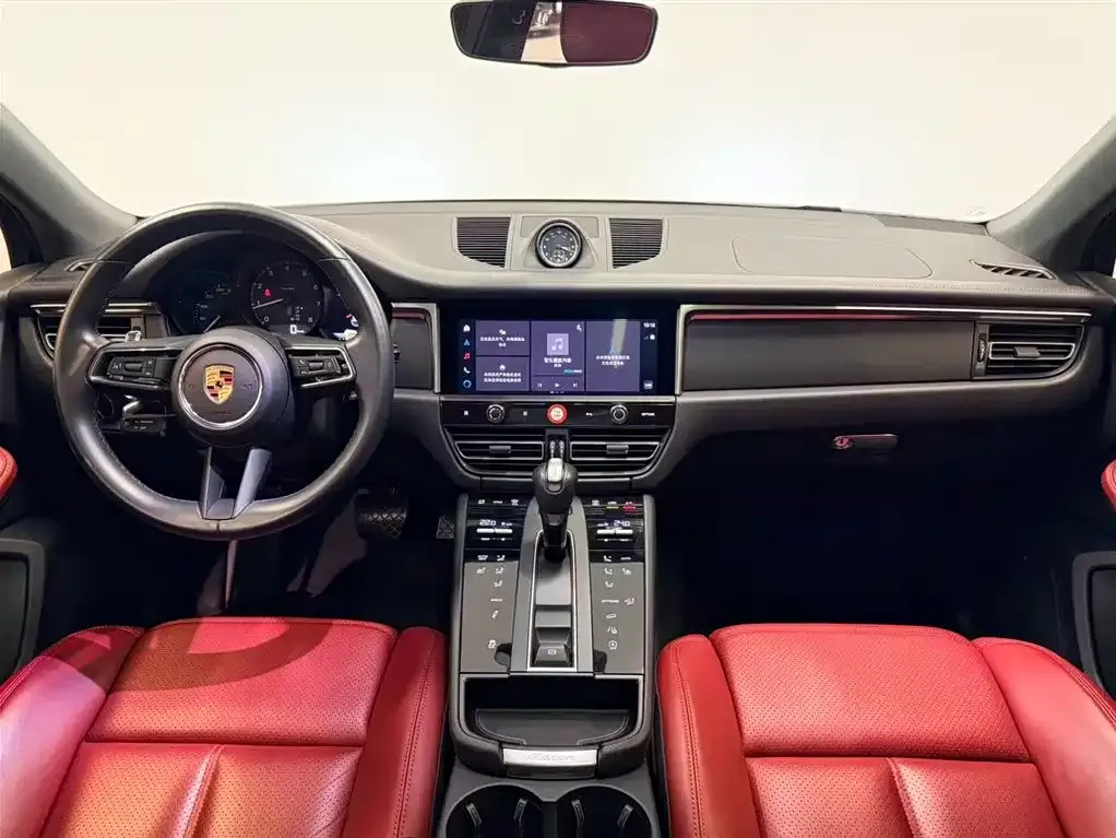 Porsche Macan — фото 9