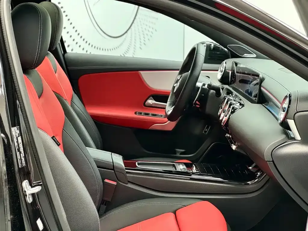 Mercedes-Benz A-Class AMG — фото 10