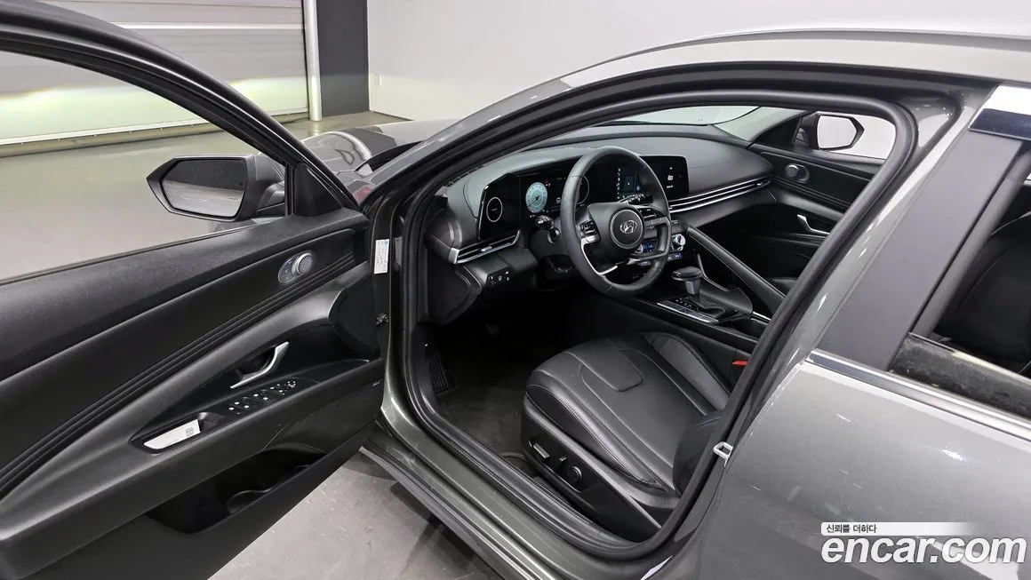 Hyundai AVANTE 2023 из KR, фото 10
