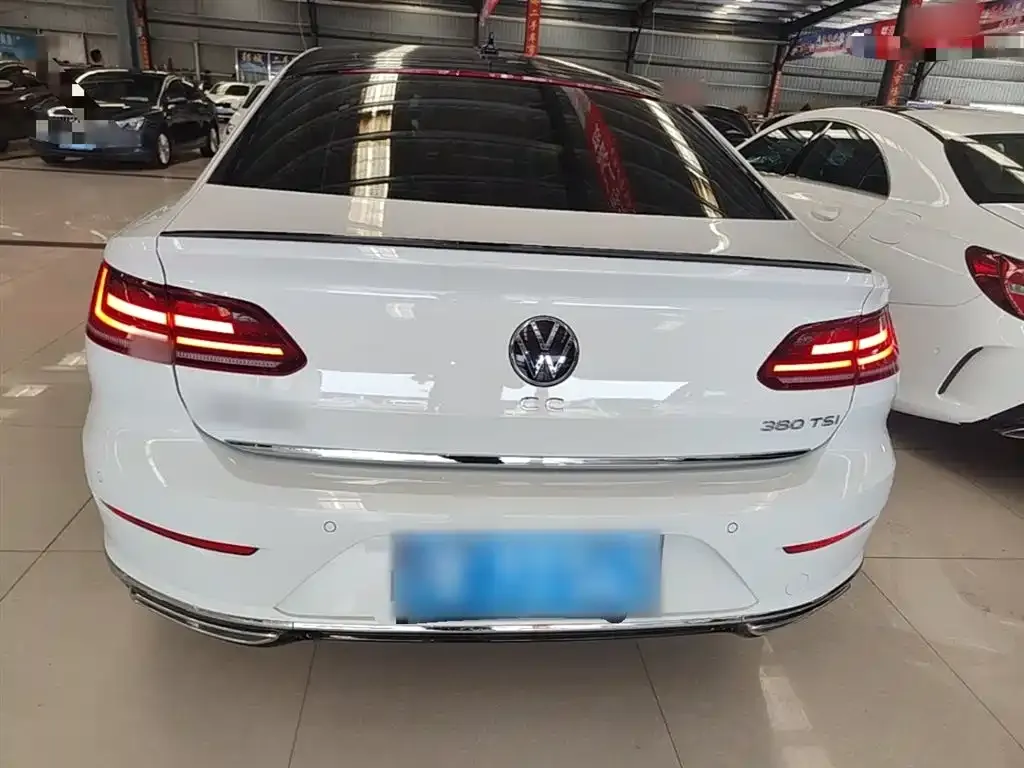 Volkswagen CC — фото 2