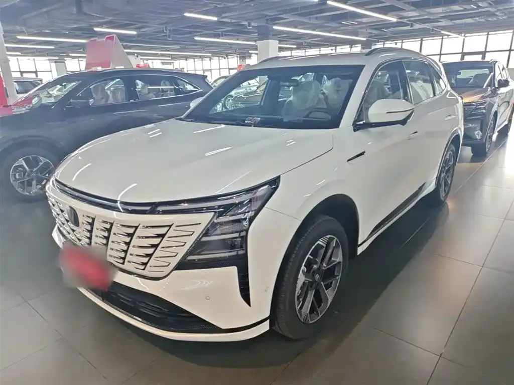 Changan CS75PLUS — фото 8