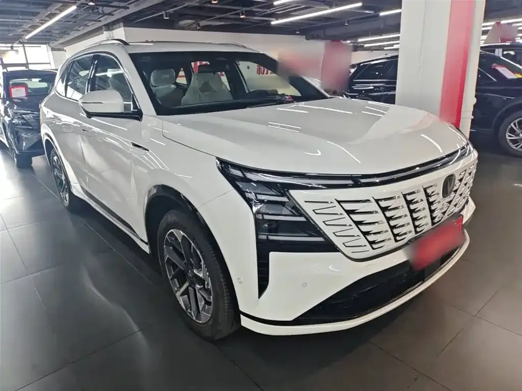 Changan CS75PLUS — фото 4