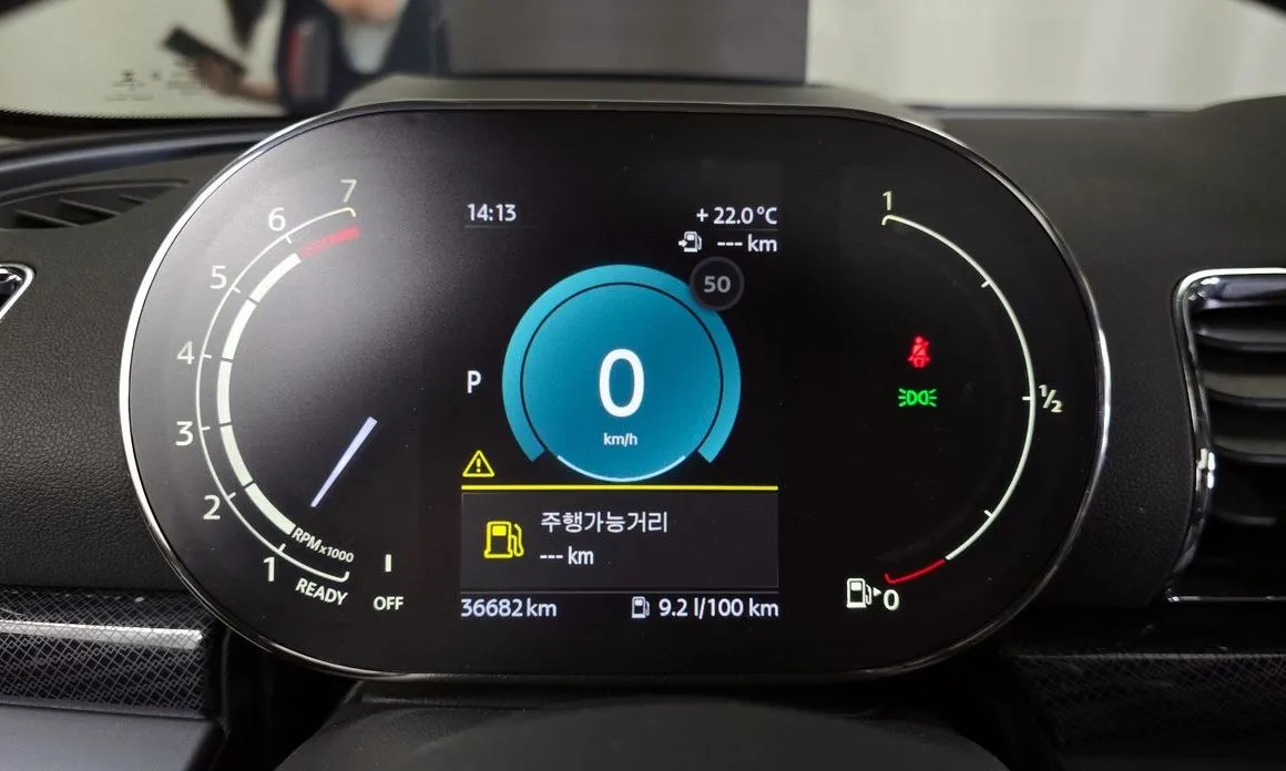 Mini Clubman 2023 из KR, фото 3