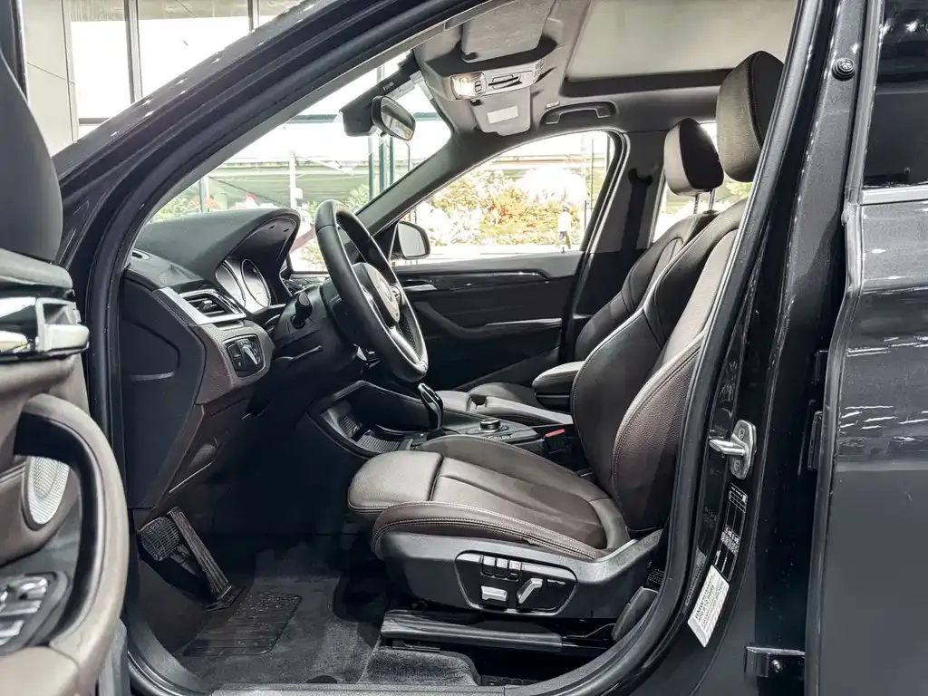 BMW X1 2022 из CN, фото 9
