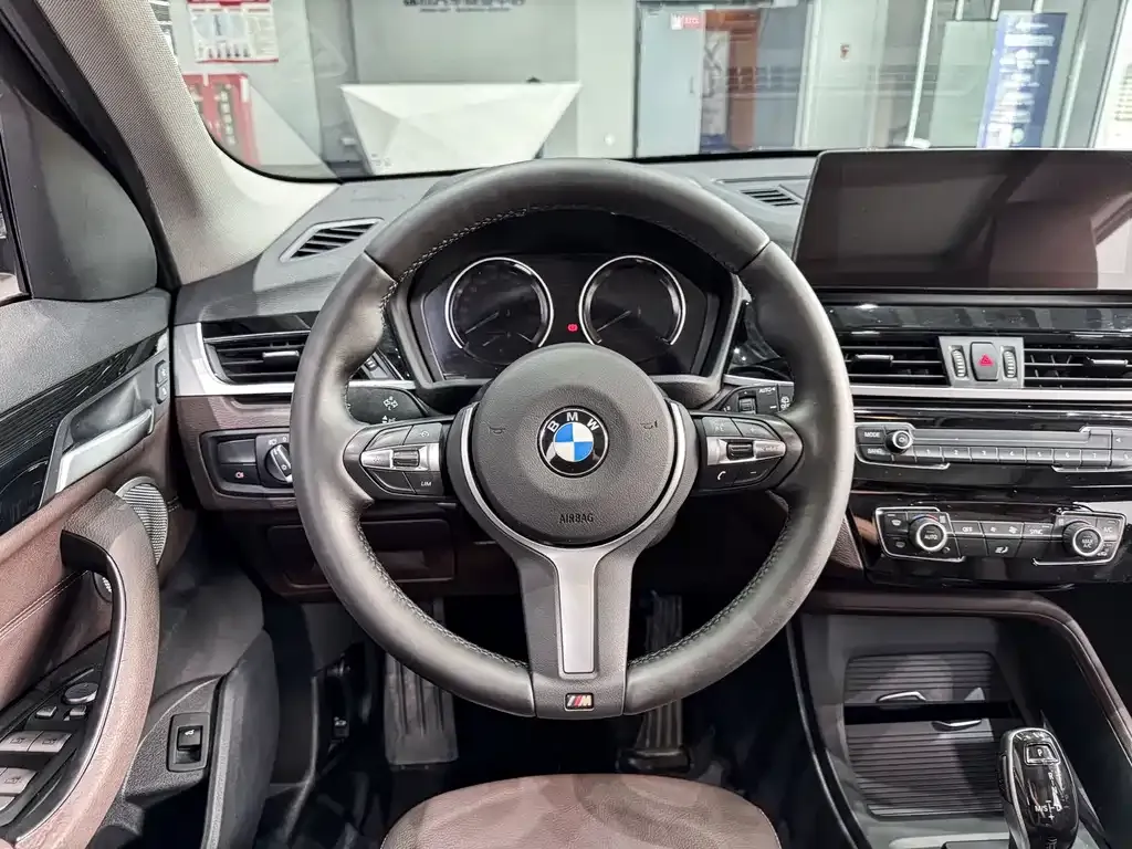 BMW X1 2022 из CN, фото 3