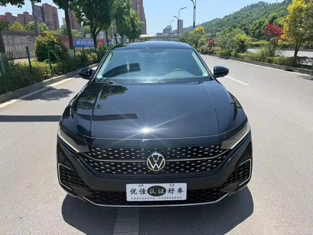 Volkswagen Passat — фото 7
