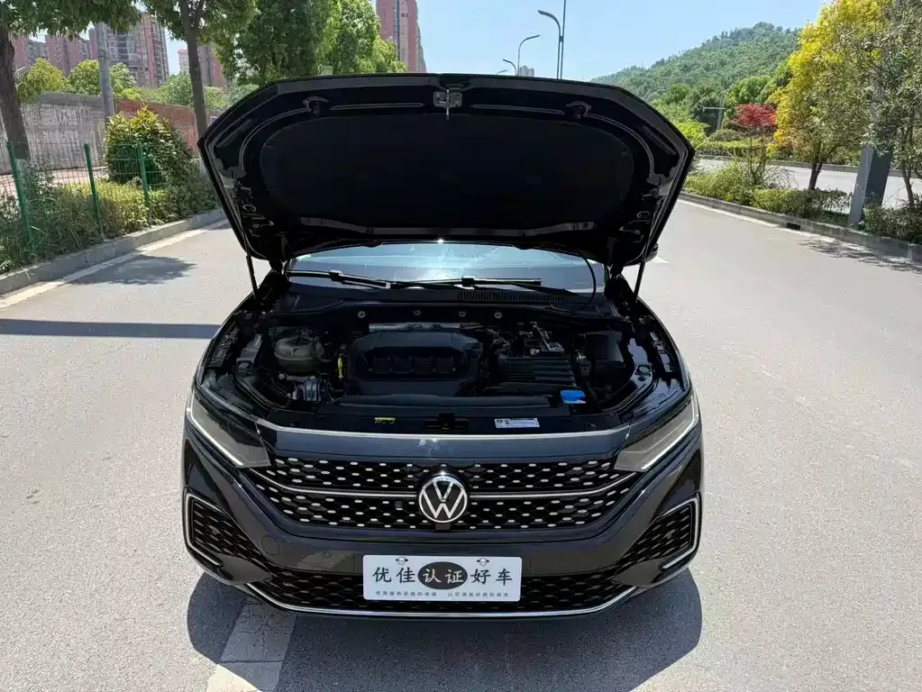 Volkswagen Passat — фото 8