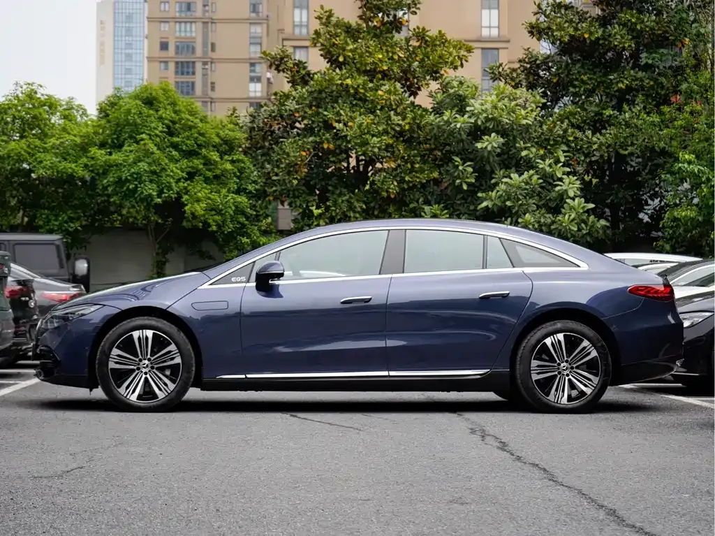 Mercedes-Benz EQS 2024 из CN, фото 9