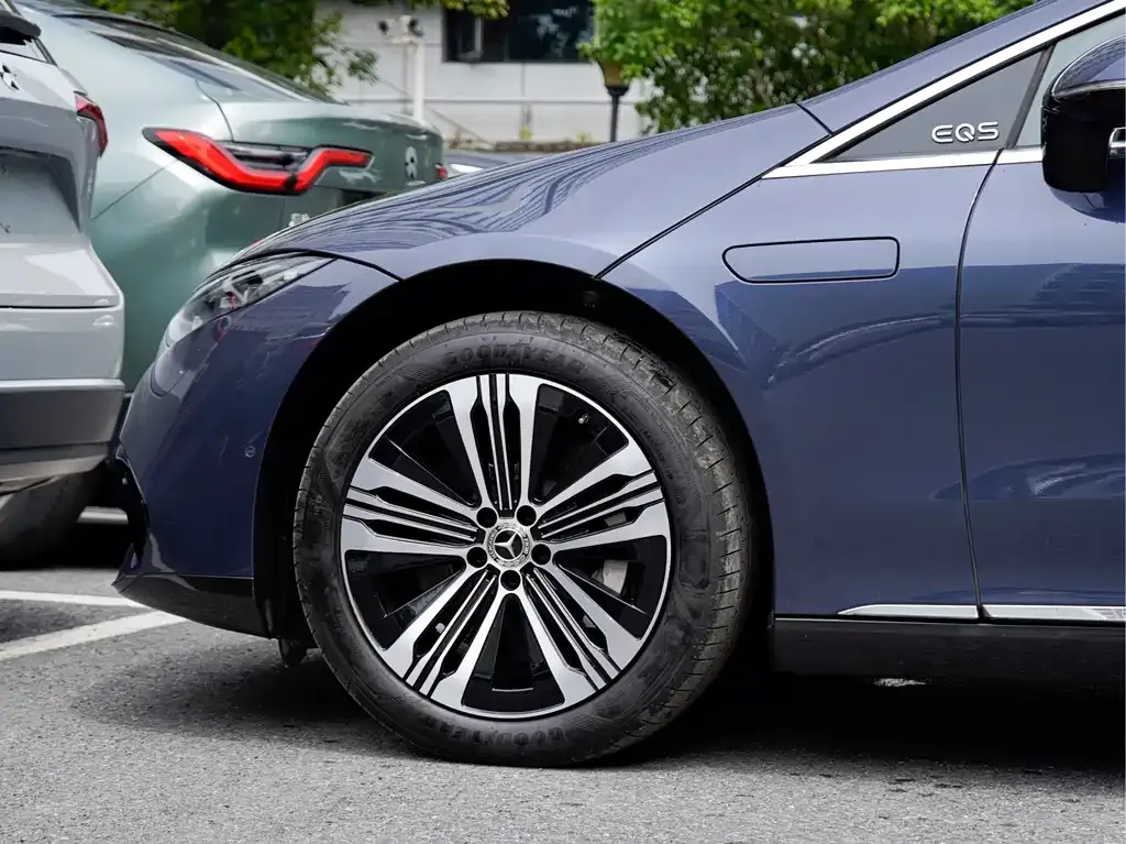 Mercedes-Benz EQS 2024 из CN, фото 4