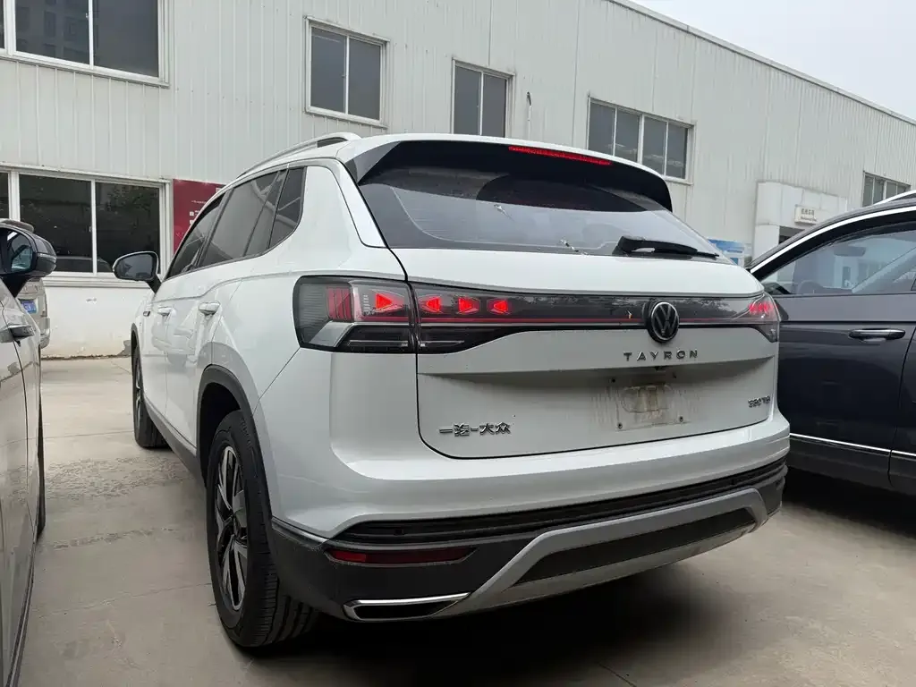 Volkswagen Tayron 2023 из CN, фото 3