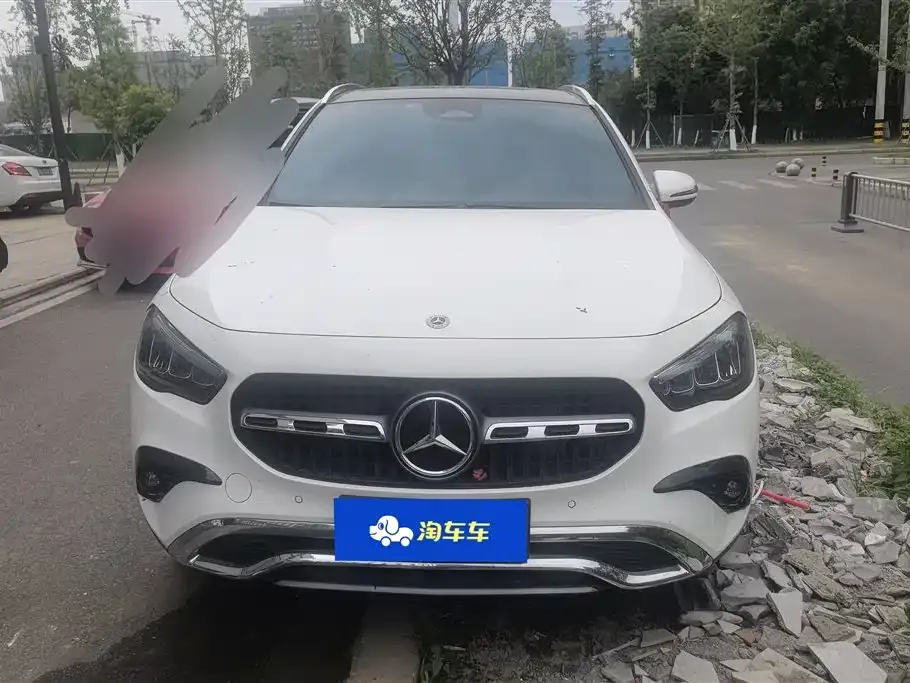 Mercedes-Benz GLA — фото 6