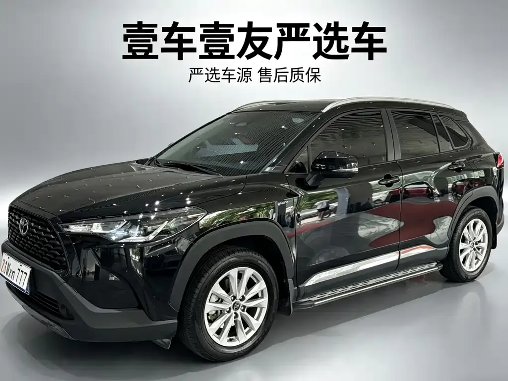 Toyota Corolla Cross — фото 1