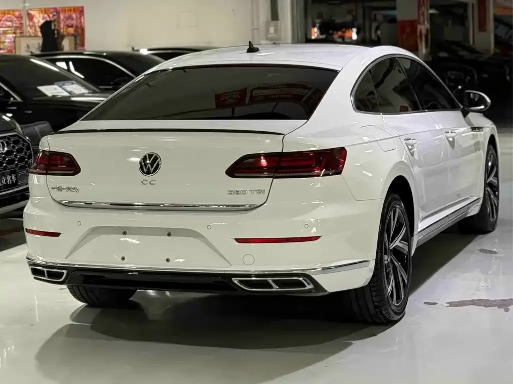 Volkswagen CC — фото 4