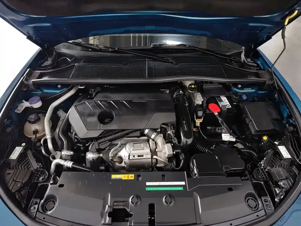 Peugeot 408X 2024 из CN, фото 9