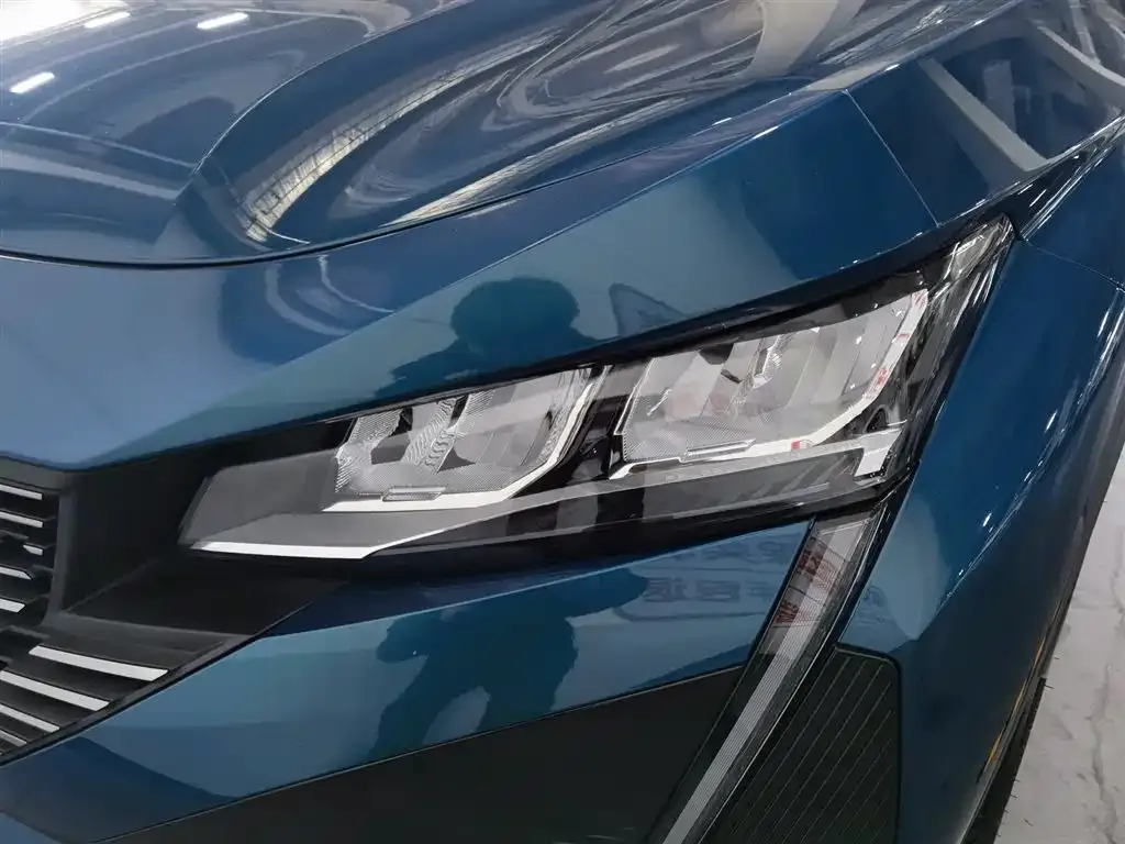 Peugeot 408X 2024 из CN, фото 7