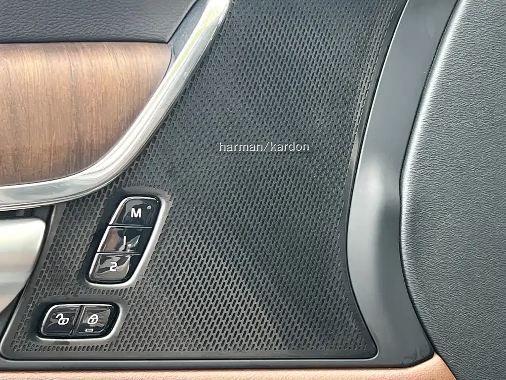 Volvo S90 — фото 9