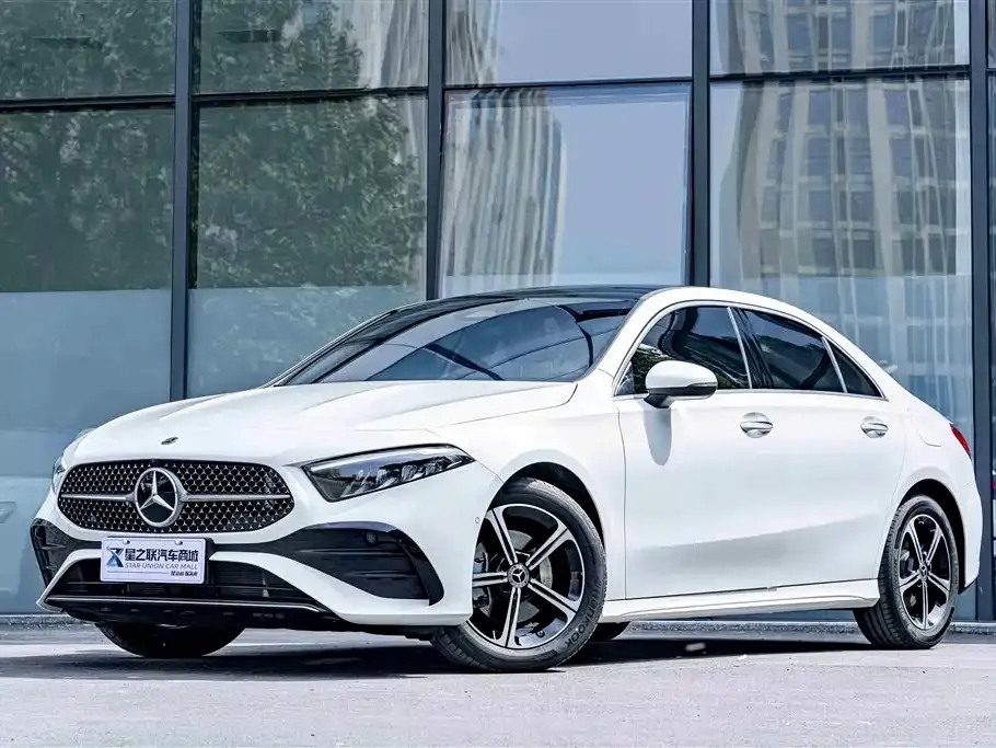 Mercedes-Benz A-Class — фото 1