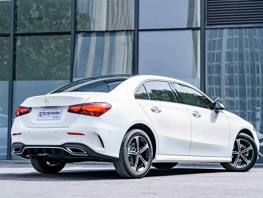 Mercedes-Benz A-Class — фото 6