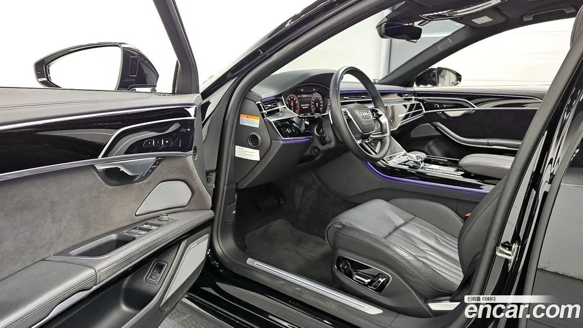 Audi A8 — фото 10