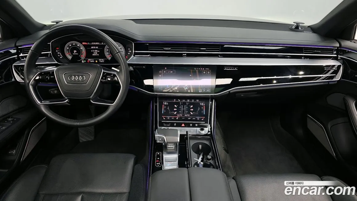Audi A8 — фото 5