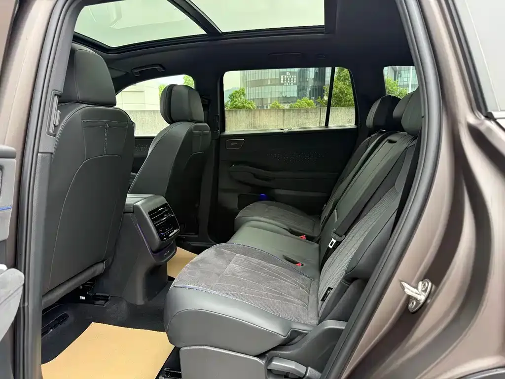Volkswagen Teramont X 2025 из CN, фото 2