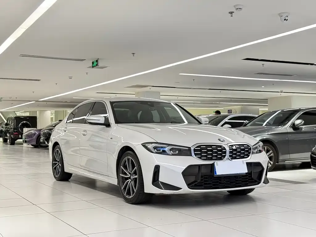 BMW 3 Series 2023 из CN, фото 3