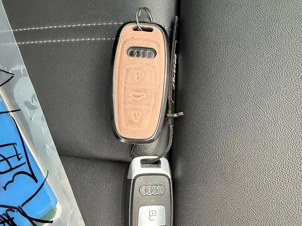 Audi A3 2023 из CN, фото 10