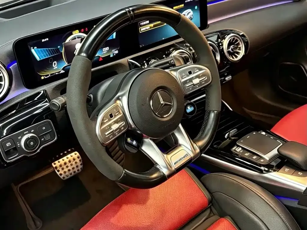 Mercedes-Benz A-Class AMG (Import) — фото 6