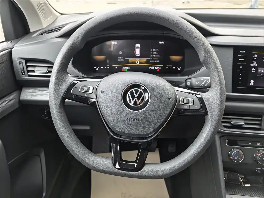 Volkswagen Tharu — фото 4