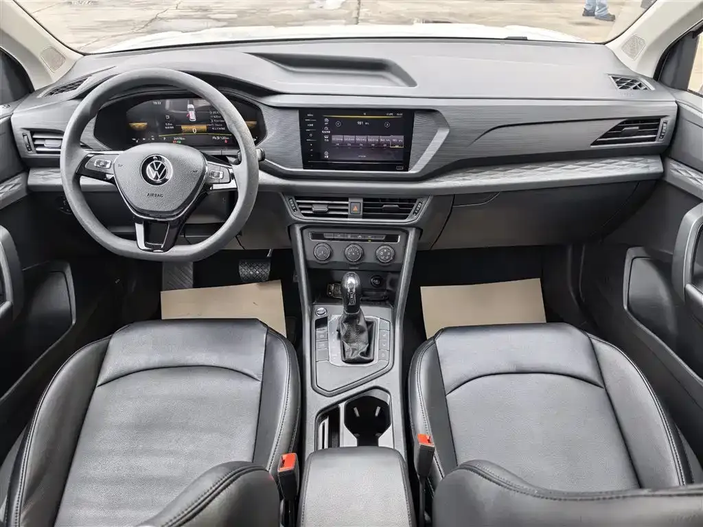 Volkswagen Tharu — фото 8