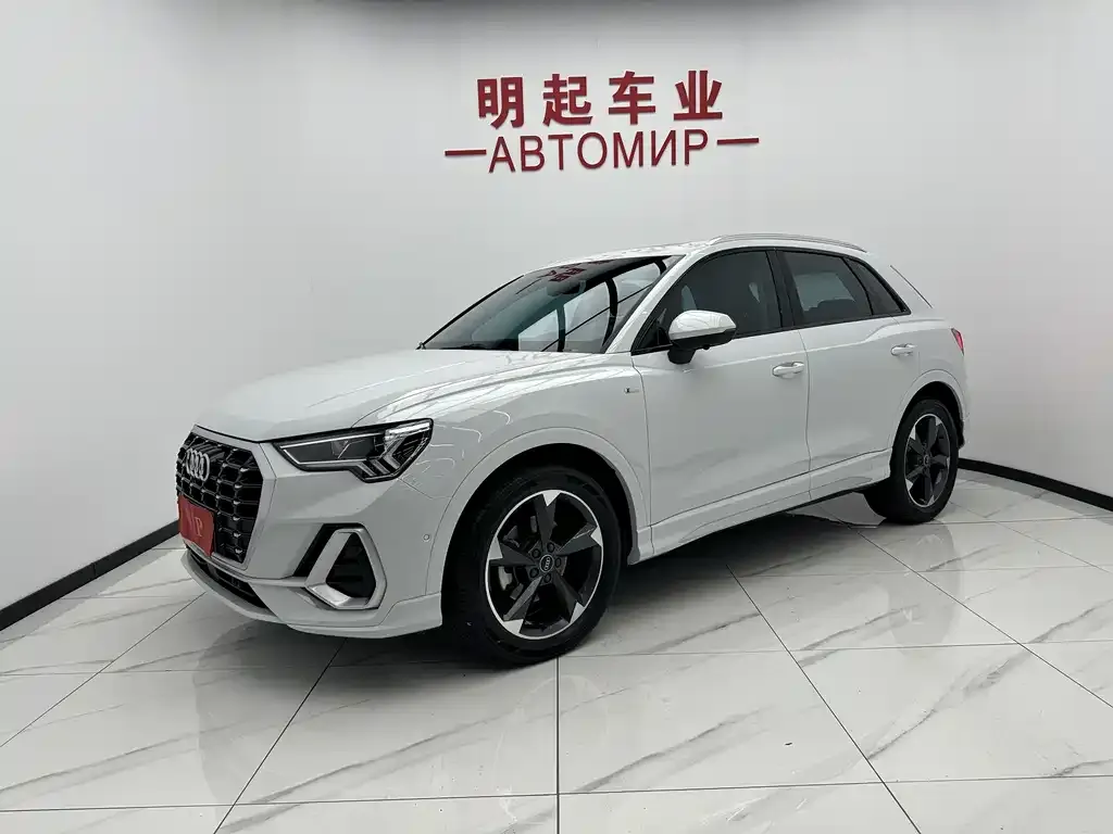 Audi Q3 2022 из CN, фото 1