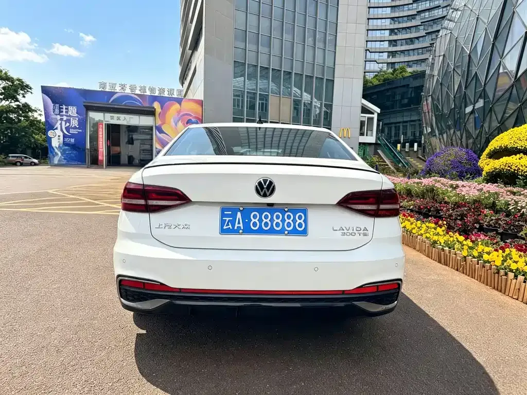 Volkswagen Lavida 2024 из CN, фото 9