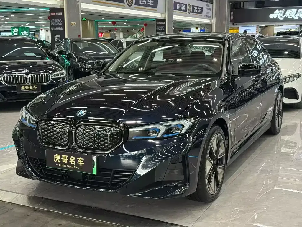 BMW i3 — фото 1