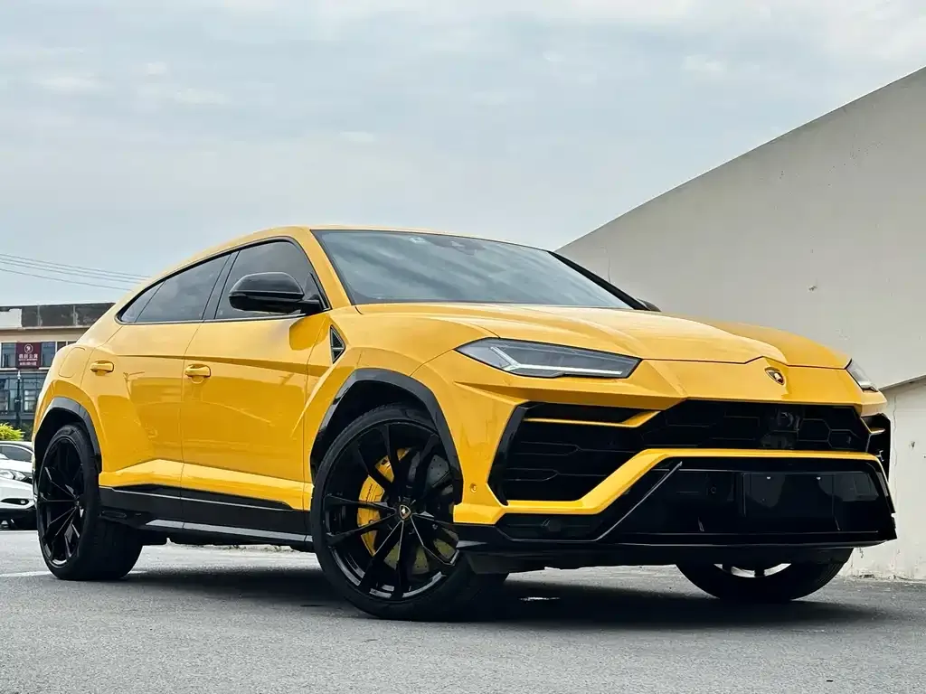 Lamborghini Urus — фото 6